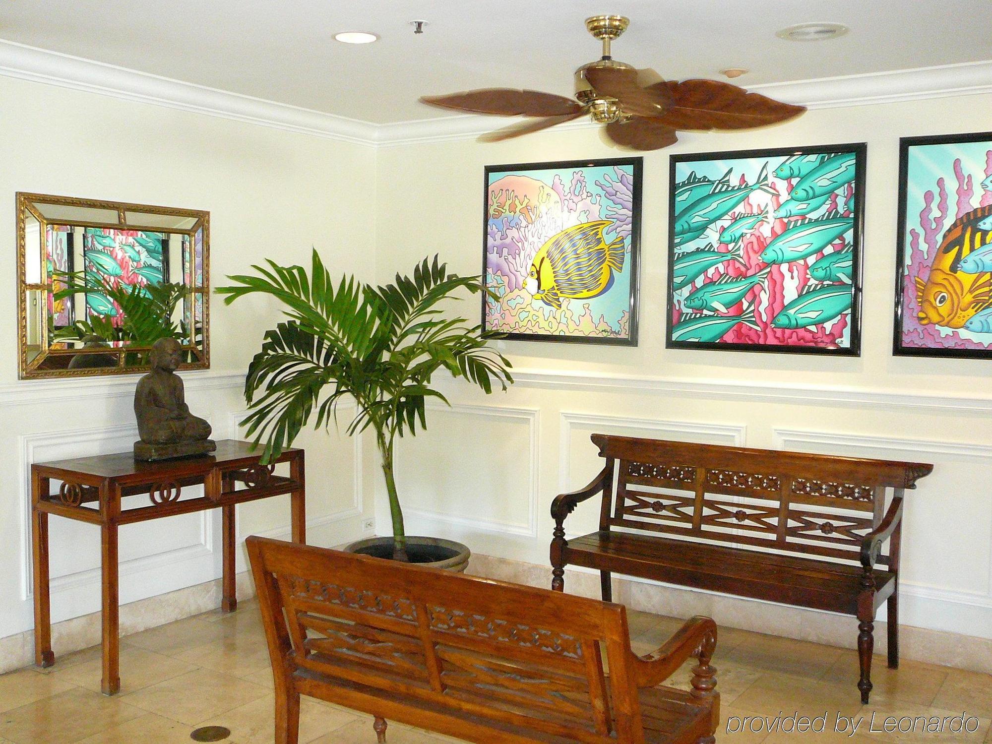 Castle At Waikiki Grand Hotel Honolulu Interior photo